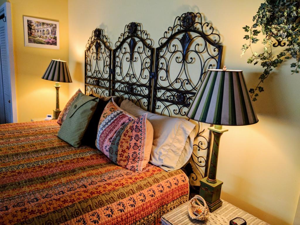 Ann Arbor Bed And Breakfast Экстерьер фото