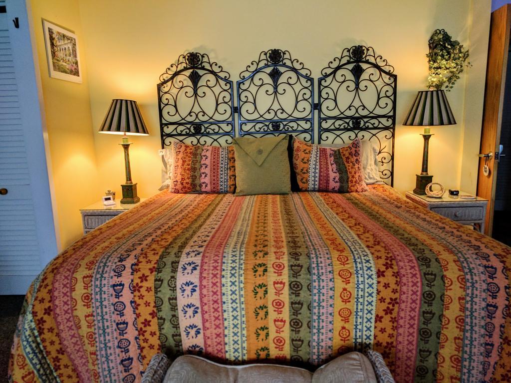 Ann Arbor Bed And Breakfast Экстерьер фото